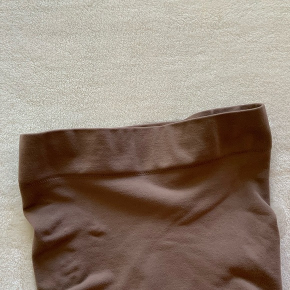 Skims Sculpting High Waist Brief - Picture 4 of 8